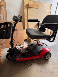 Scooter elettrico per invalidi