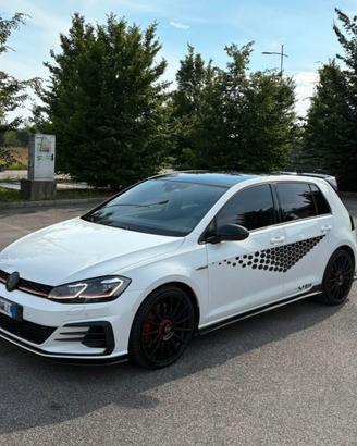 Volkswagen golf 7.5 GTI TCR
