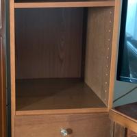 Ikea mobile a colonna con ripiani e fue cassetti