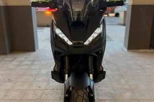 Xadv 750 Matte Black