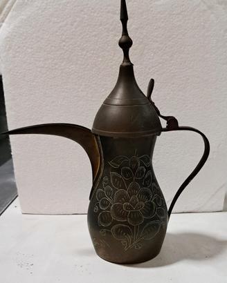 caffettiera araba dallah