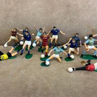 Lotto di nr. 13 statuette calciatori serie Tonka