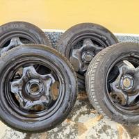 Gomme estive e cerchi Citroen C3 - Kleber