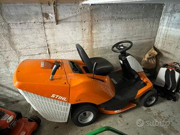 TRATTORINO RASAERBA STIHL RT 4082