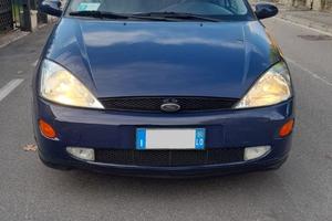 FORD FOCUS 1.8 TdcI Zetec,5P,03/2001 Euro 3, 1600€