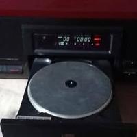 LETTORE. CD.   PIONEER   PD 104