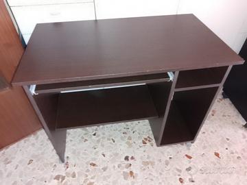 Scrivania Mobile Porta PC 