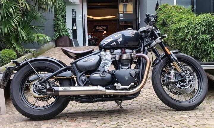 TRIUMPH Bobber 1200 TFC
