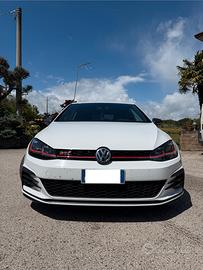 VW Golf 7 GTI Performance