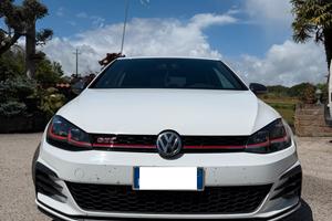VW Golf 7 GTI Performance