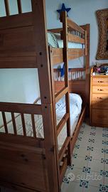 letto a castello di legno