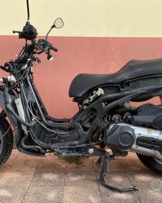 Ricambi Aprilia scarabeo 500 2001 Aprilia 500