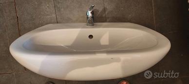 Lavandino Sospeso Ideal Standard