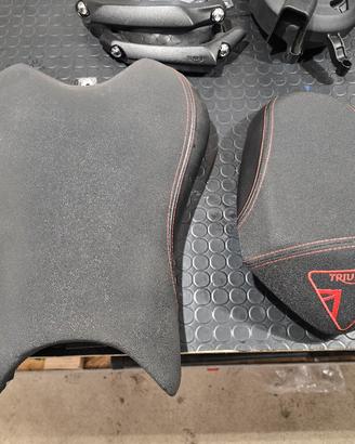 Selle Triumph Street Triple 765 