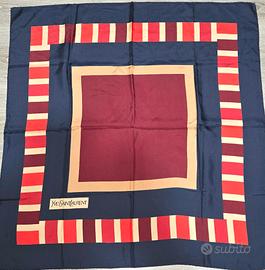 Foulard di seta YvesSaintLaurent