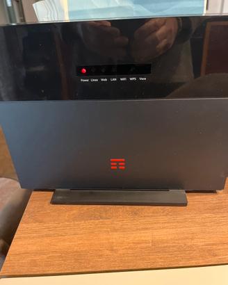 Router Tim hub+