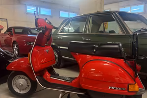 Piaggio Vespa PX 200 E conservato 1983