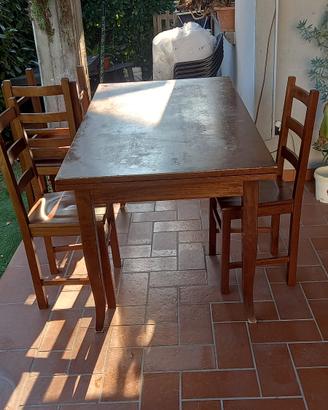TAVOLO LEGNO CON 6 SEDIE