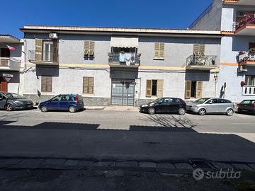 Appartamento a ponticelli via de meis 267