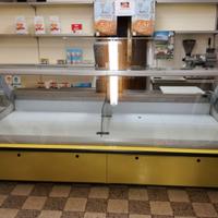 Banco frigo Costan+vetrinetta refrigerata Arneg