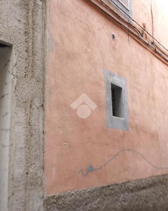 BOX A MONTECORVINO ROVELLA