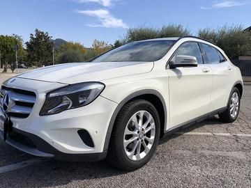 Mercedes Gla