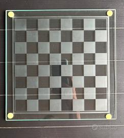 Scacchiera in vetro (senza scacchi)