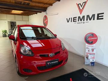 Toyota Aygo 1.0 12V VVT-i 5 porte Sol