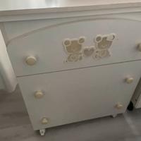 Comodino con vasca da bagno e lettino