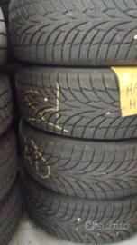 Gomme invernali con cerchi in ferro 215 60 r16