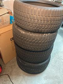 255/35 R19 96V