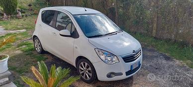   opel agila