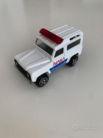 MAJORETTE 1:64 Land Rover 90 NASA no. 266