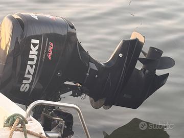 Motore marino Suzuki 40 cv Ari nuovissimo