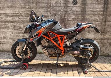 KTM 1290 Super Duke - 2016