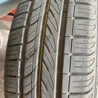 Pneumatici Roadstone 165/65 R14