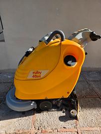 Lavasciuga pavimenti professionale ruby48 blt 