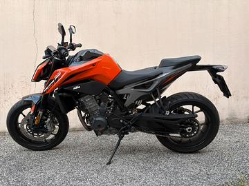 KTM Duke 790 2024