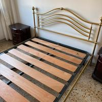 Letto in ottone