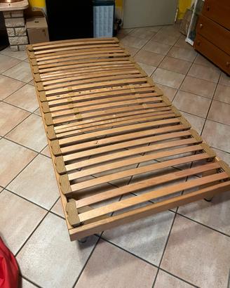 Rete singola a dogne in legno con regolatori