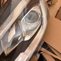 Faro / fanale anteriore ford fiesta st 2018 mk8