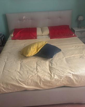Letto matrimoniale