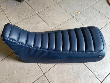 Sella africa twin rd04