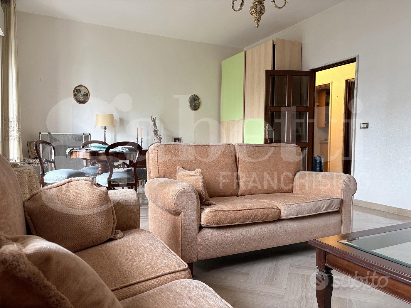 Apartment in Bari, Japigia, Municipio 1 - Altro