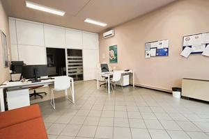 NEGOZIO A BORGO VIRGILIO