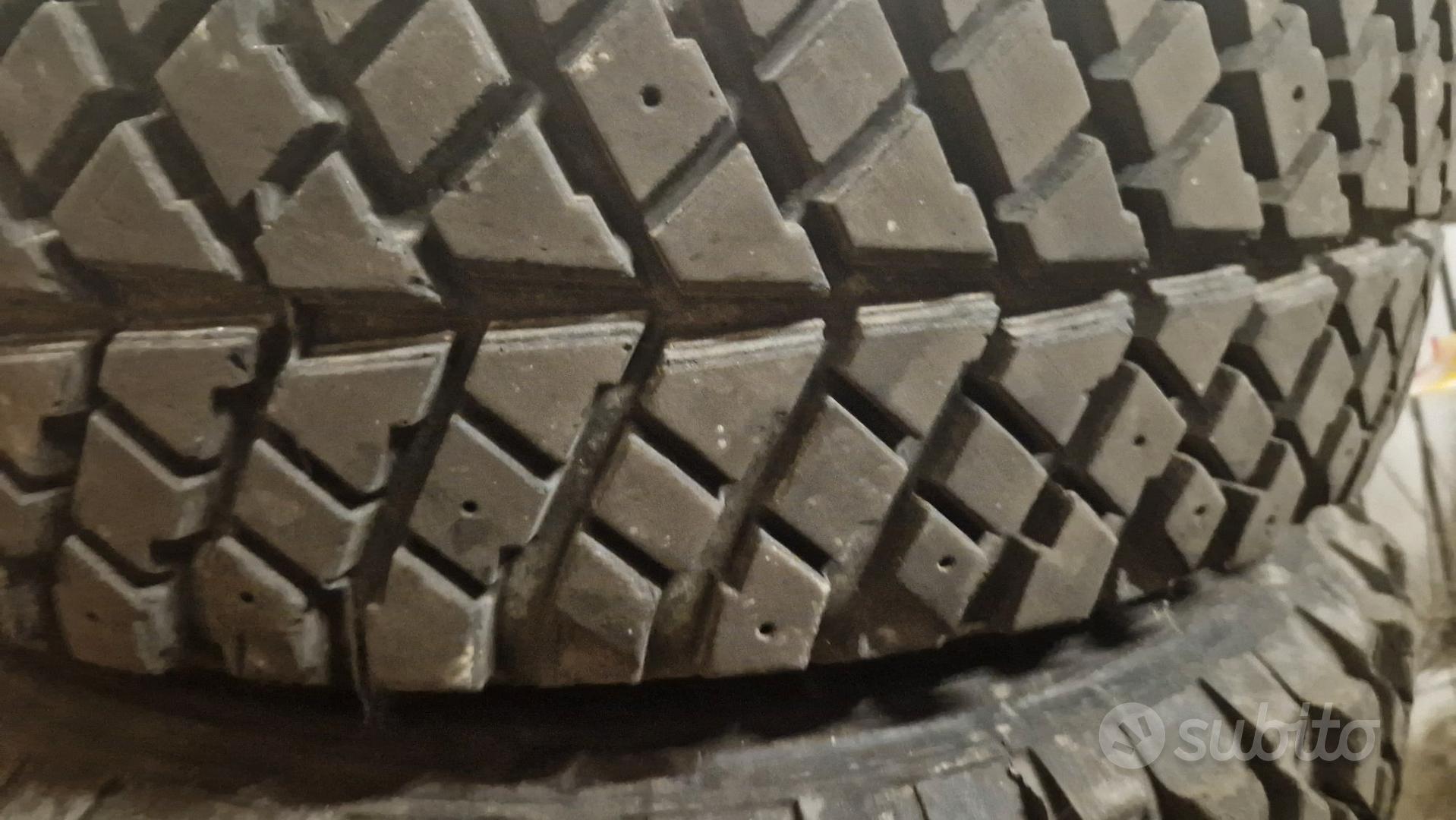 Gomme Tassellate 185/65-14 e 185/65-15 - Accessori Auto In vendita a Pesaro  e Urbino