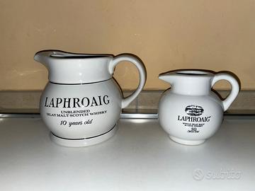 LAPHROAIG 10 YEARS OLD  ISLAY MALT SCOTCH WHISKY