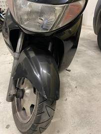 Scooter Suzuki burgman 400