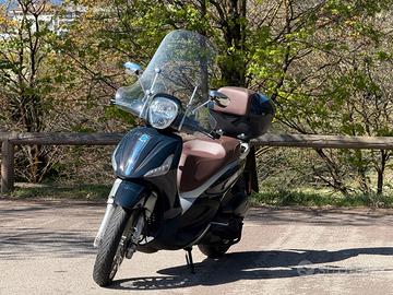 Piaggio Beverly 300