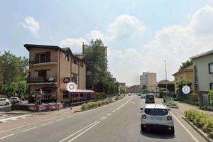 Negozio a Vedano al Lambro